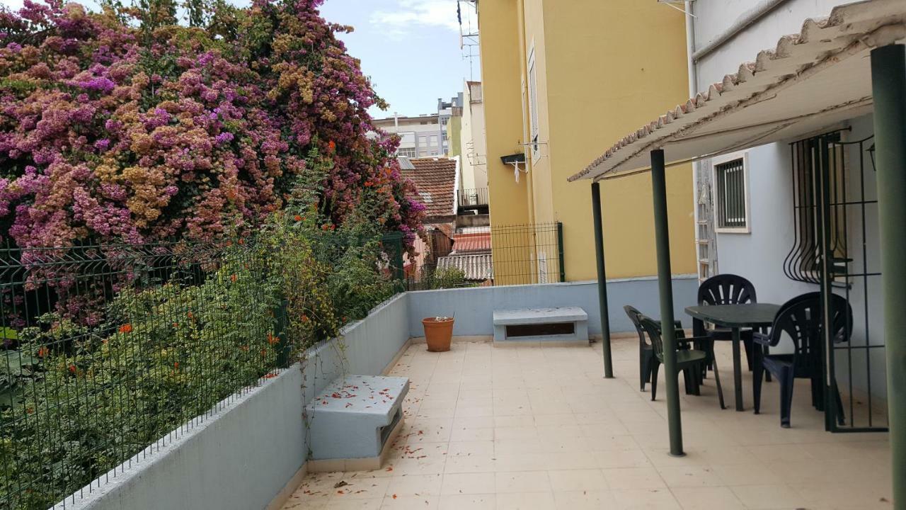 Grandmommy'S House - Traditional And Comfy Lisboan Apartment Exterior photo